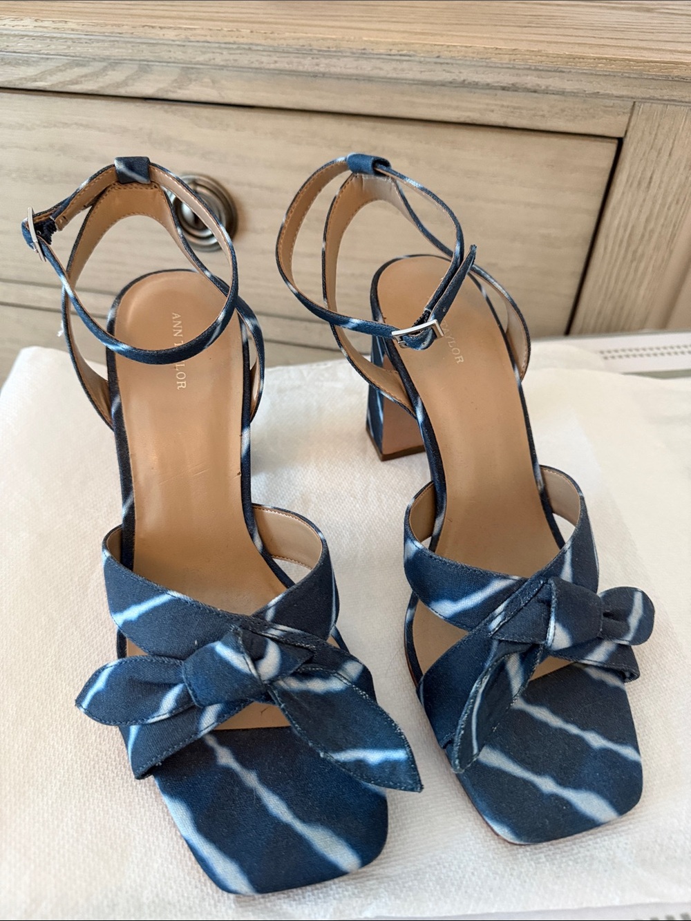 Ann Taylor Blue Tie-Dye Knot Front Ankle Strap Heels